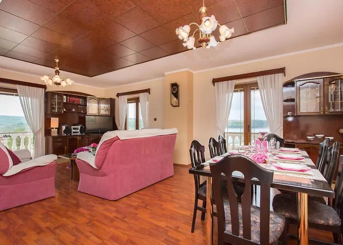 Apartment In - Insel Krk 12500 *